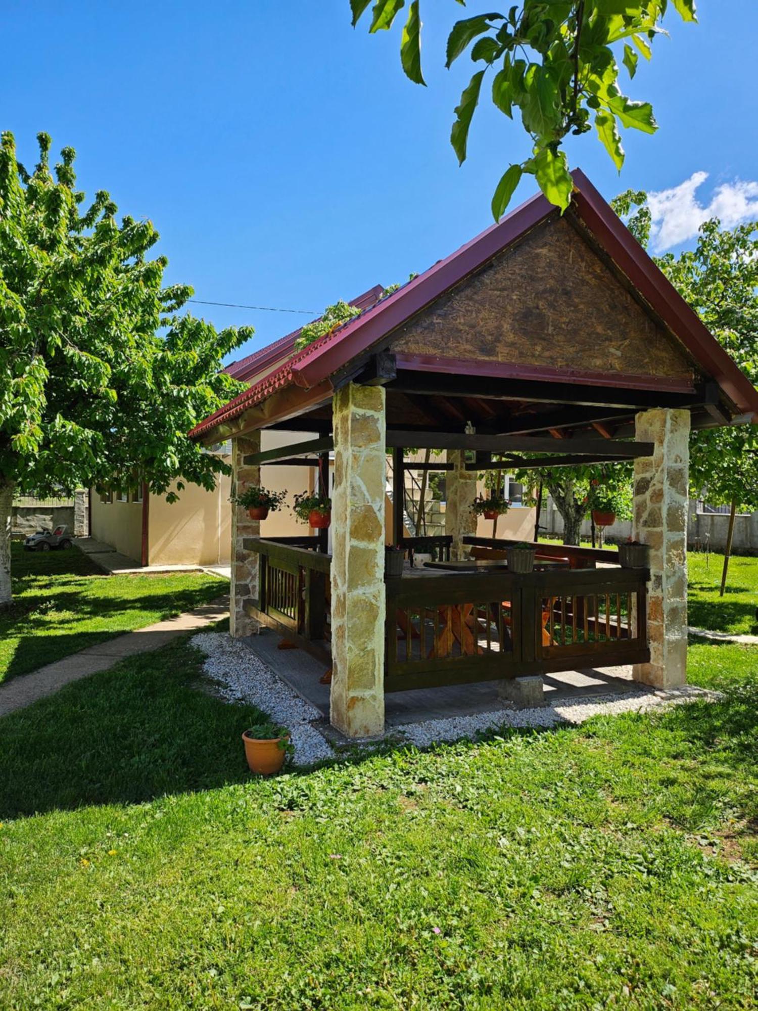 Апартаменты Calm Nest Никшич Экстерьер фото
